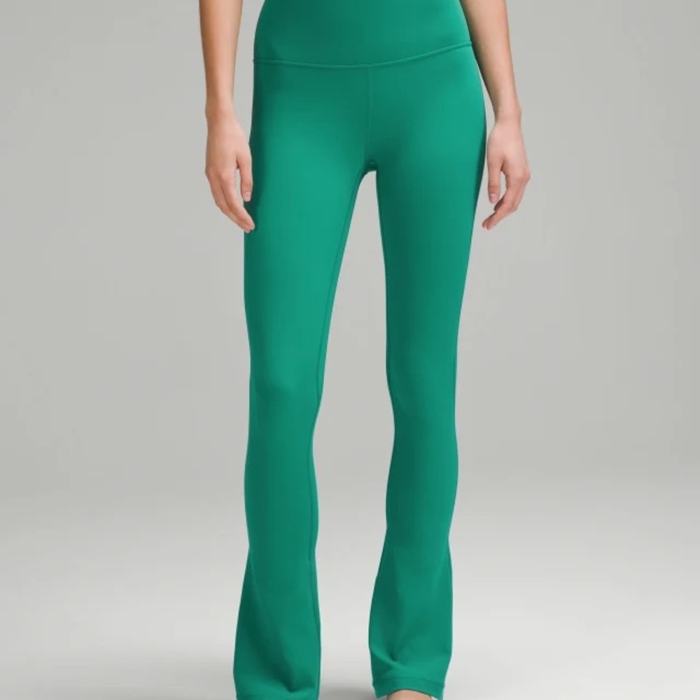 Lululemon Athletica Cascadia Green Flare Leggings